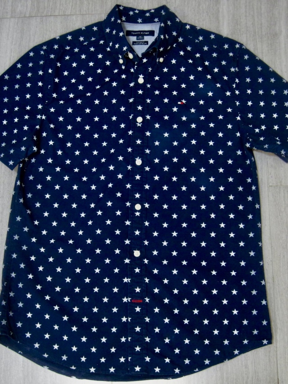 Tommy Hilfiger Custom Fit Navy Blue & White Stars Men's Shirt. Size S.